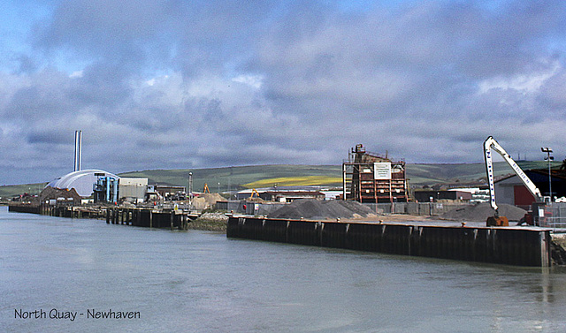 North Quay - Newhaven - 11.5.2013 - postcard style