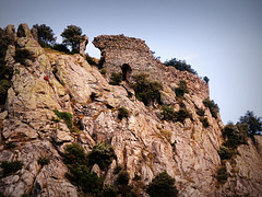 Suggestive rovine del castello d'Ultrera