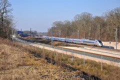 TGV POS à l'entrée de la LGV Rhin-Rhône