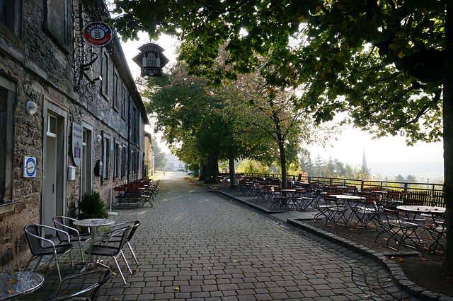 Schlosscafé Schillingsfürst - eine ehemalige Kaserne - Ursprung der Fremdenlegion