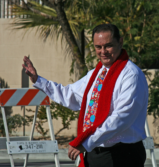 Mayor Sanchez at DHS Holiday Parade 2013 (3929)