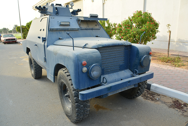 Sharjah 2013 – Sharjah Classic Cars Museum – Land Rover police vehicle