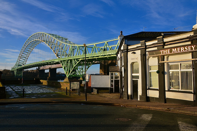 Silver Jubilee Bridge, Widnes