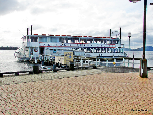 Lakeland Queen paddle steamer