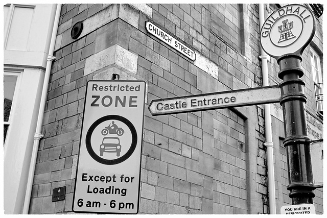 Windsor X-E1 Signs of the Times 1