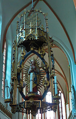 Der Marienleuchter im Nordschiff der Johanniskirche Lüneburg