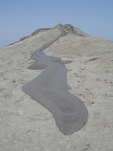 Mud Emulating Lava