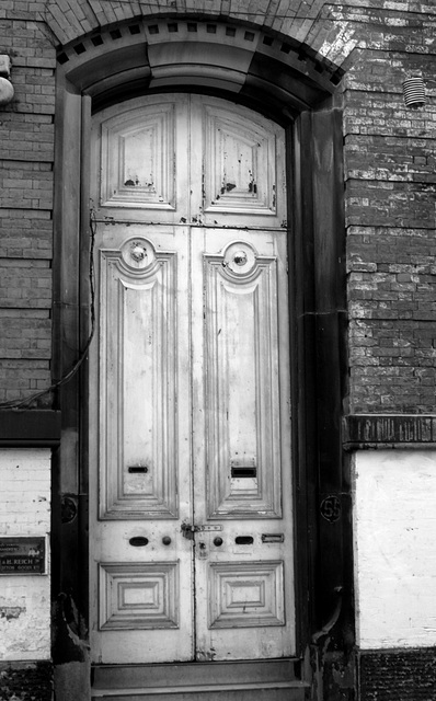 Door, Chinatown.