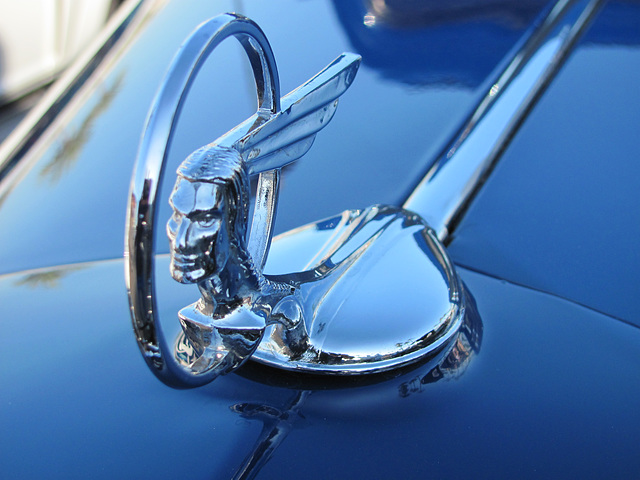 1934 Pontiac Eight Hood Ornament