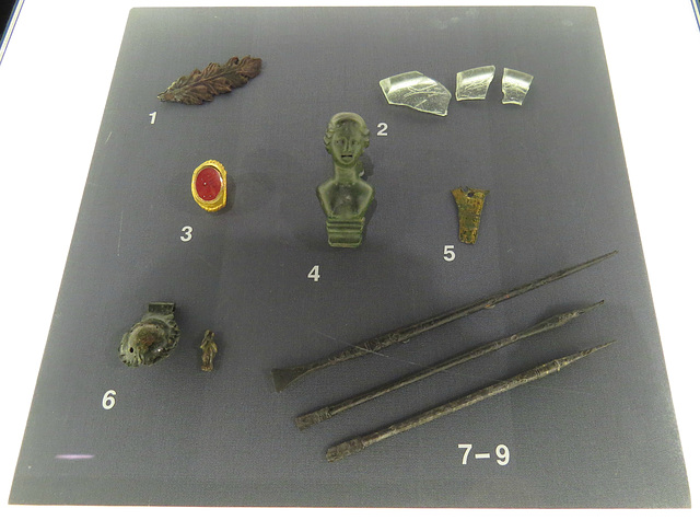 Museum Carnuntinum : objets domestiques.