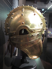 Museum Carnuntinum : copie de casque antique.
