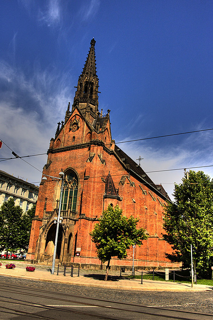 Kostel J.A.Komenského - Red Church 1
