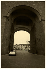 Porta Romana 1