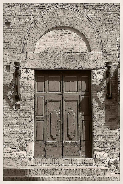 Doors of Certaldo 1