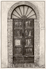 Doors of Certaldo 2