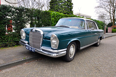 1965 Mercedes-Benz 220 SE