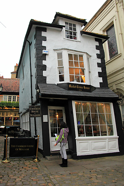 Windsor - The Crooked House of Windsor