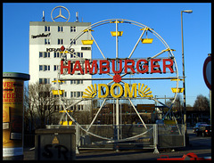 Announcement - mini-ferriswheel for "Hamburger Dom" (funfair)