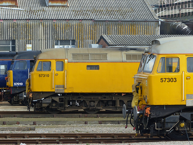 Class 57 at Eastleigh (2) - 24 March 2014