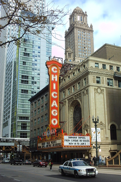 Chicago theatre, State Street.