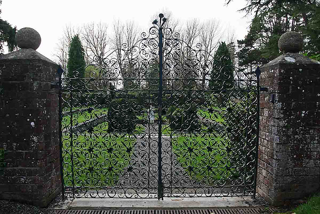 Farmleigh - Gate to the Sunken Garden