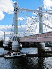 albert bridge, chelsea, london