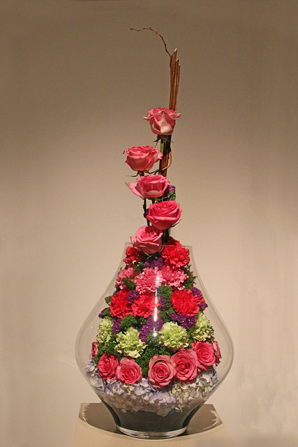 Vase of roses