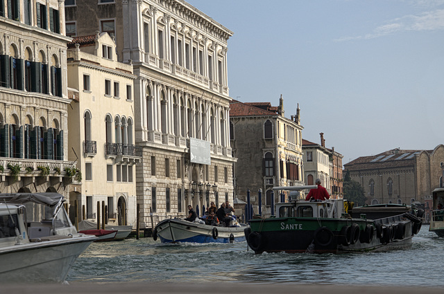 traffic on the Grand Canal