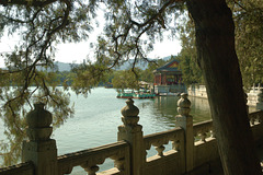 Lake Kunming from the causeway