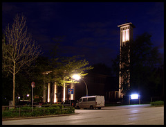 Paul-Gerhardt-Kirche bei Nacht, Hamburg Bahrenfeld