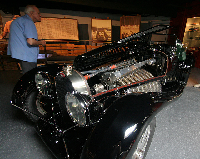 Bugatti (4457)