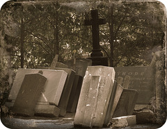 Friedhof der Grabsteine  -  cemetery for tombstones