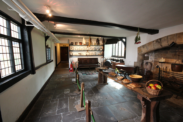 Ipernity: Kitchen, Astley Hall, Chorley, Lancashire - By A Buildings Fan