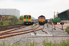 Southern Railway 313201 & EWS 66069 at Day's siding - Newhaven - 21.5.2014