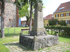 Denkmal 1.Weltkrieg - Hennickendorf