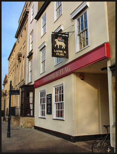 Lamb & Flag pub
