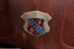 Oldsmobile Crest