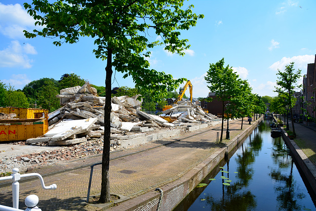 Demolition on the Waardgracht