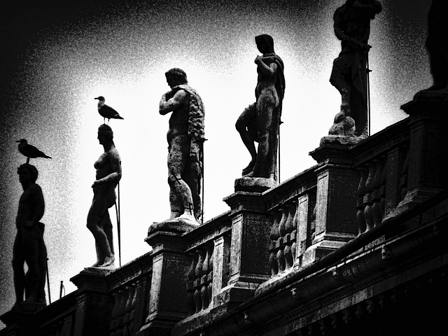 statues - Piazzetta di San Marco