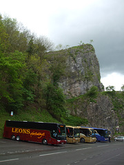 DSCF5052 Leons AT13 LCT, Shearings MX05 AFV, MX05 AHJ and BF10 VCO at Cheddar Gorge - 13 May 2014