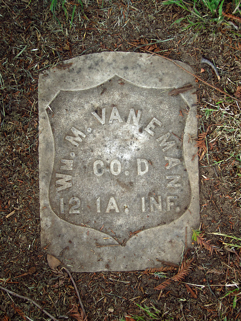 Mountain View Cemetery - 12th Iowa Infrantry (2152)