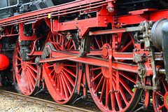 Dordt in Stoom 2014 – Drive wheels of the steam engine 01 1075