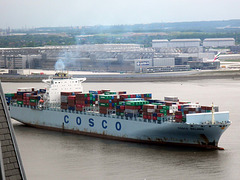 Containerschiff  COSCO  BEIJING