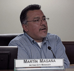 City Manager Martín Magaña (2214)