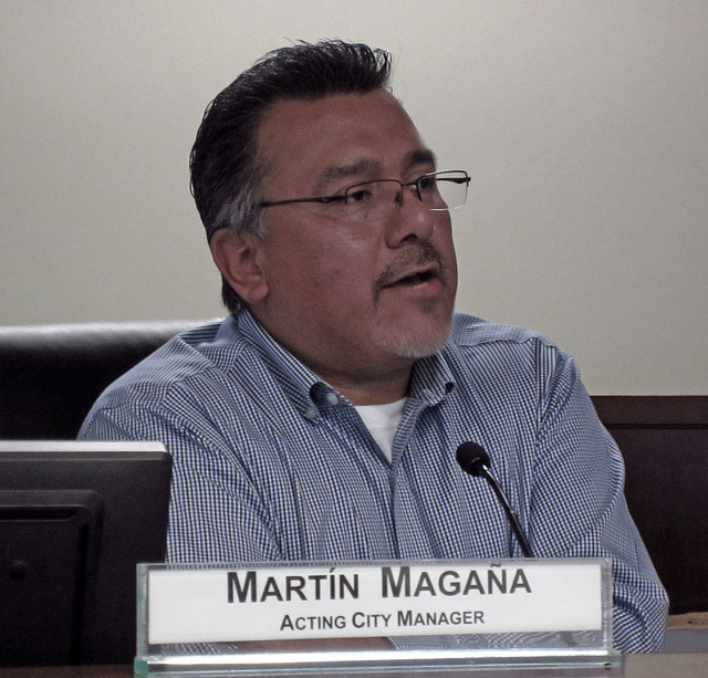 City Manager Martín Magaña (2214)