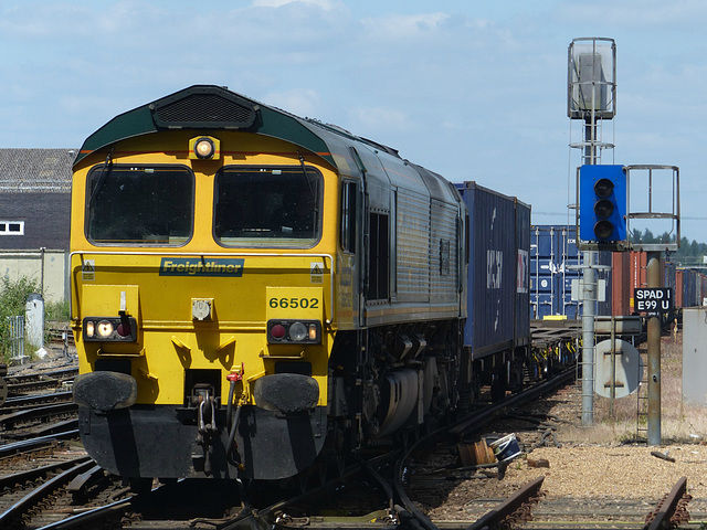 Class 66 at Work (4) - 12 June 2014