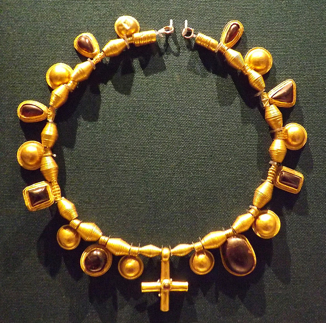 The Desborough Necklace in the British Museum, May 2014