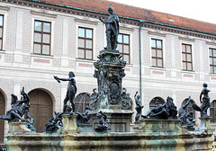 Wittelsbacher-Brunnen