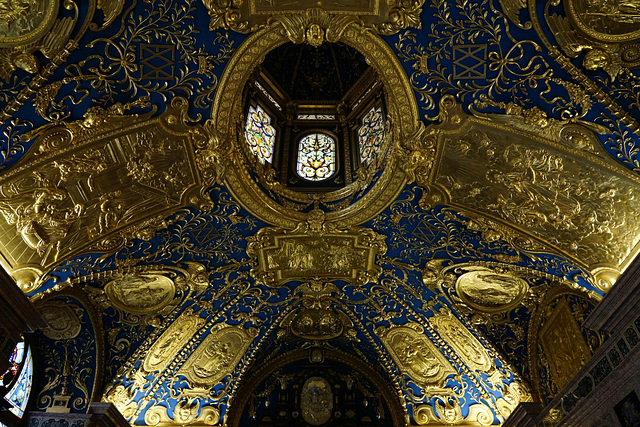 Munich Residence - Ceiling of the royal privy chapel