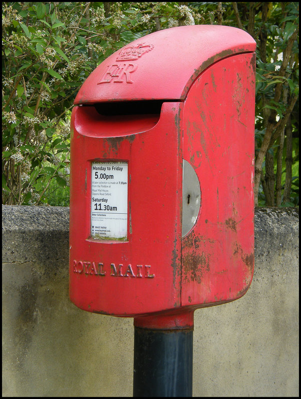 Royal Mail Bantam box